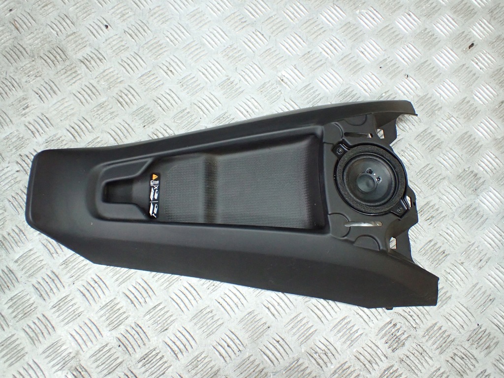 фото №8, Туннель средний панель зарядное устройство индукционной chevrolet corvette c8 2020-