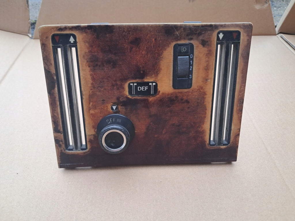 Купить Панель кондиционера mercedes 107 sl slc 1076807107