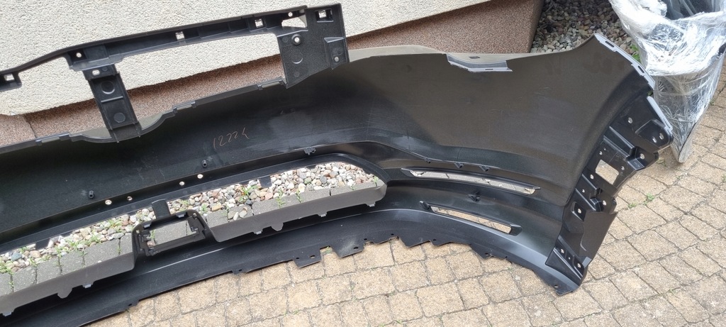 фото №12, Mazda mx-30 20- бампер передний перед