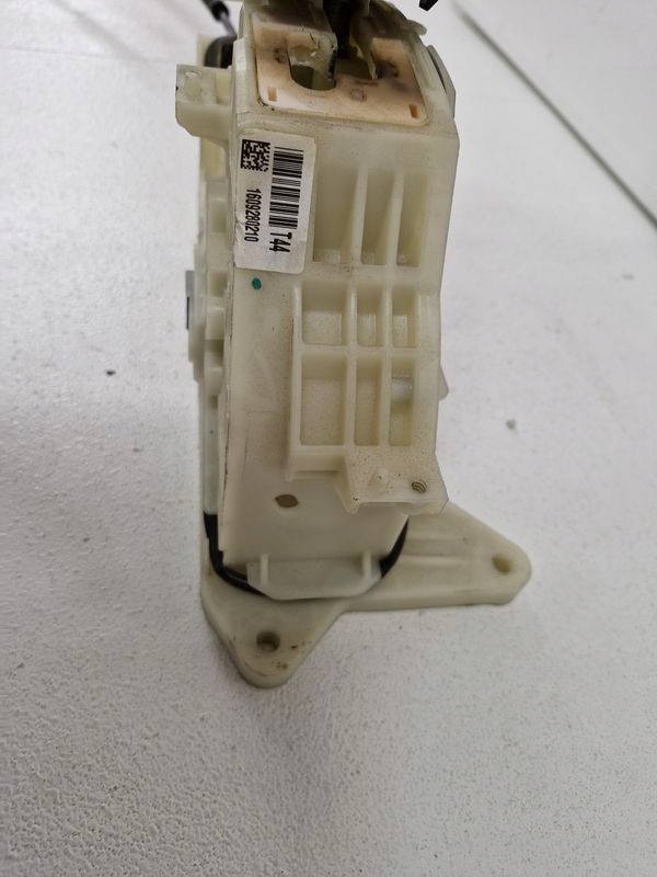 фото №9, Hyundai tucson iii автоматическая коробка передач выборщик домкрат переключения передач трос 46700-d3xxx