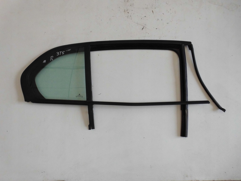 фото №1, Прокладка двері скло skoda superb ii sedan права