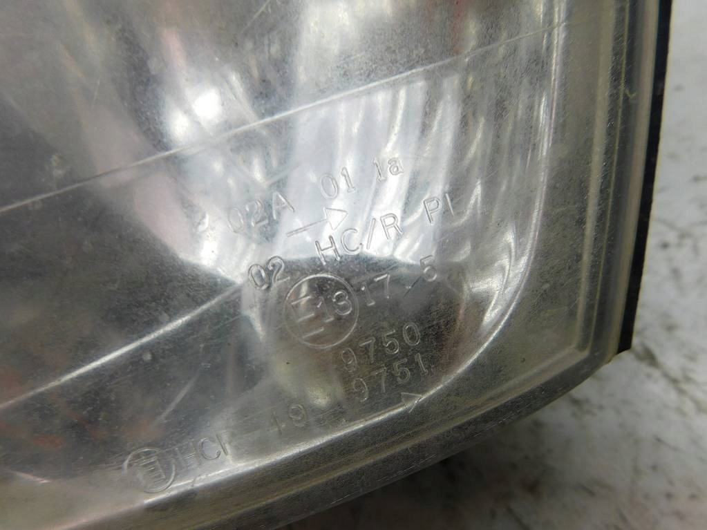 фото №13, Hyundai santa fe i 2002r лампа левый перед eu