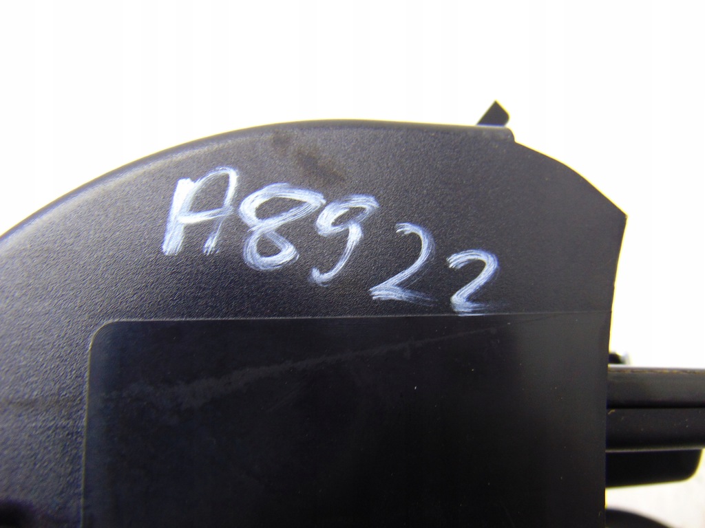 фото №7, Бардачок кронштейн na напитки кружки jaguar xf 8x23-600d00a