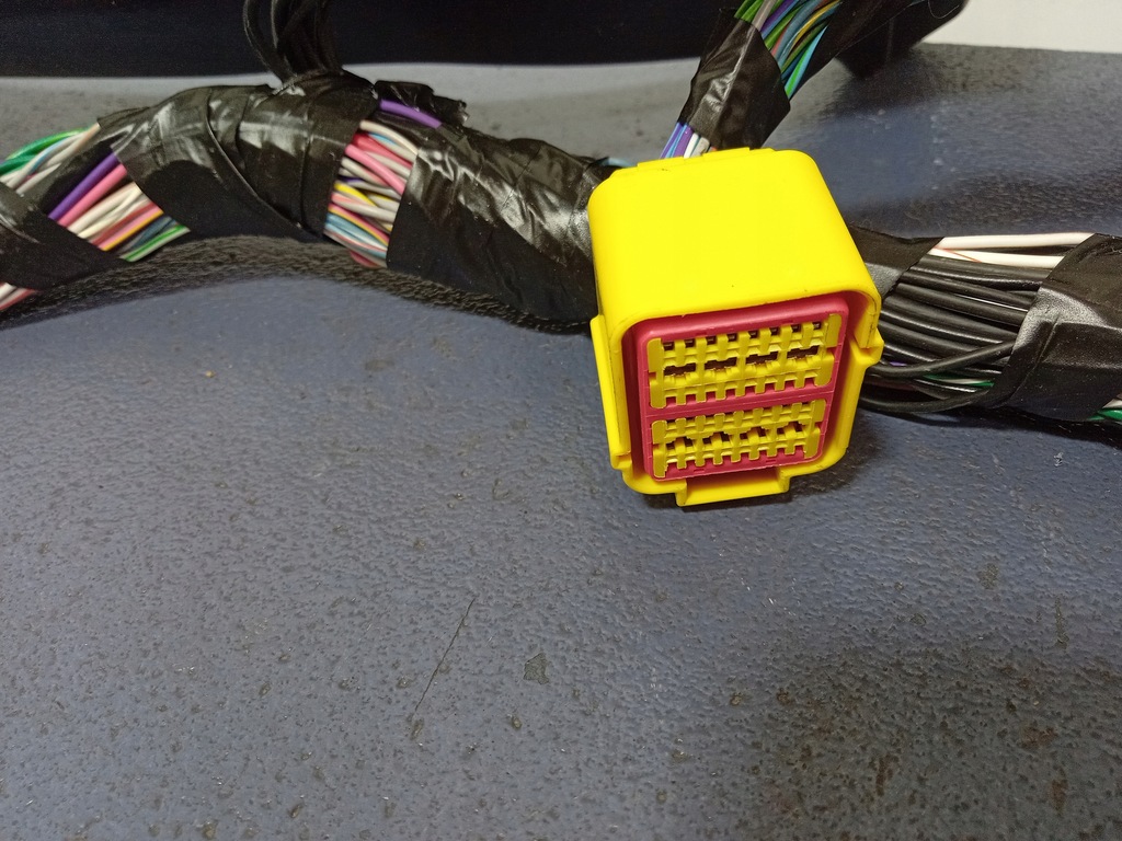 фото №8, Grand cherokee wk2 джгут салону салонна