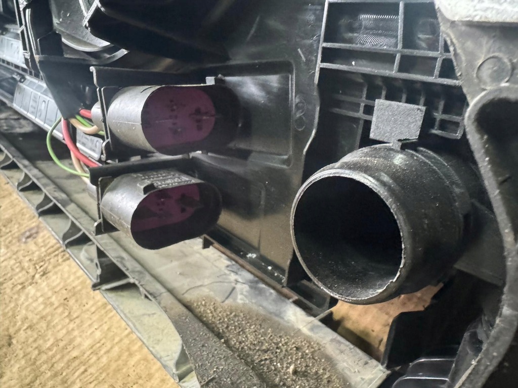 фото №16, Kompletny pas передний audi sq5 2021- бампер kompletny лампы радиатор