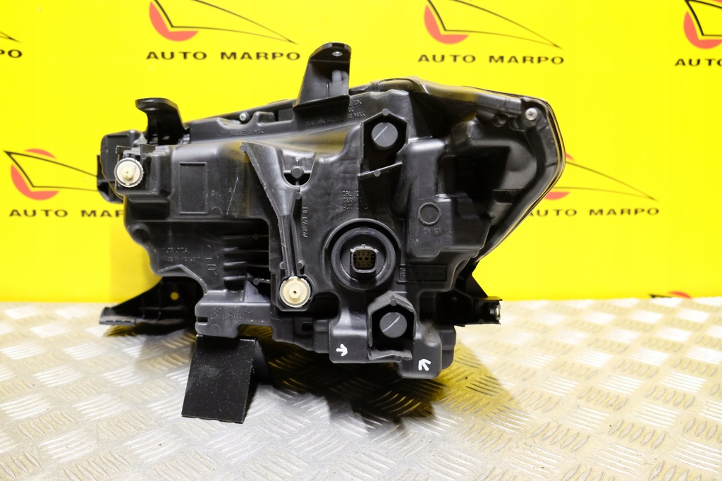 фото №11, Toyota tacoma lift 2020- фара лампа full led права usa