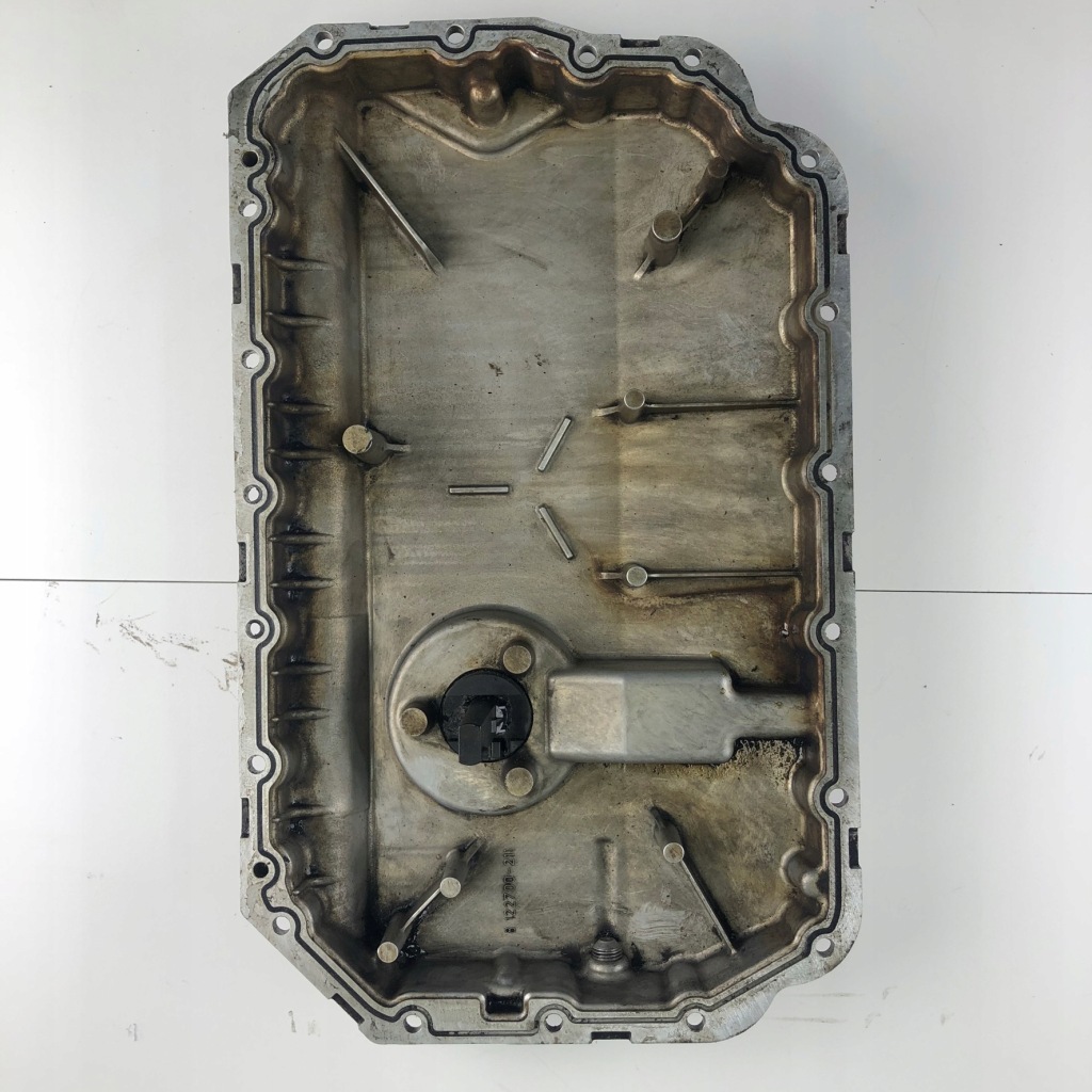 Поддон масляная audi a6 c6 a4 b7 a8 d3 2.4 3.2 fsi Недорого