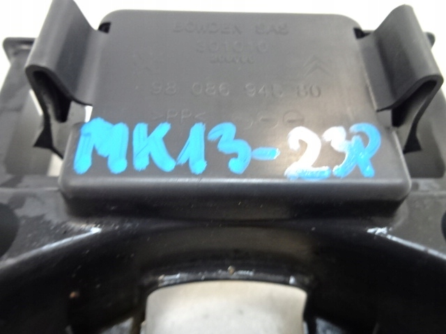 фото №9, Citroen c4 cactus вкладиш кронштейн колеса запасного 9808694580