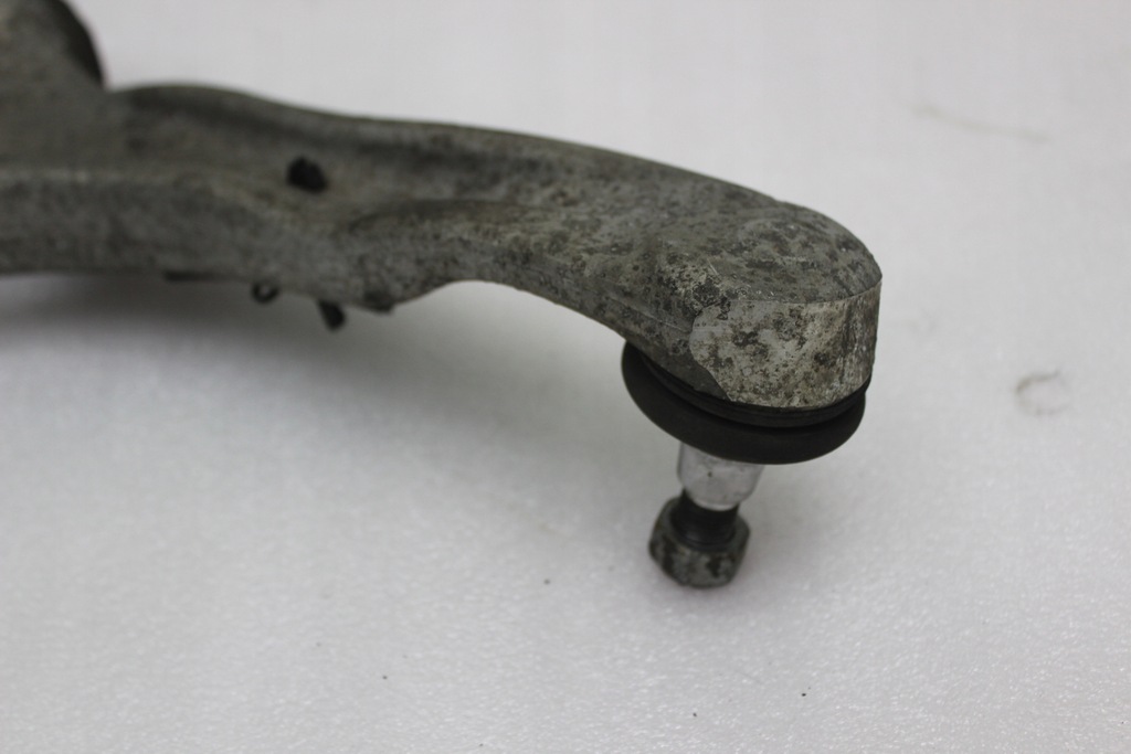 фото №12, Mercedes a klasa w176 рычаг левый перед передний a2463304700