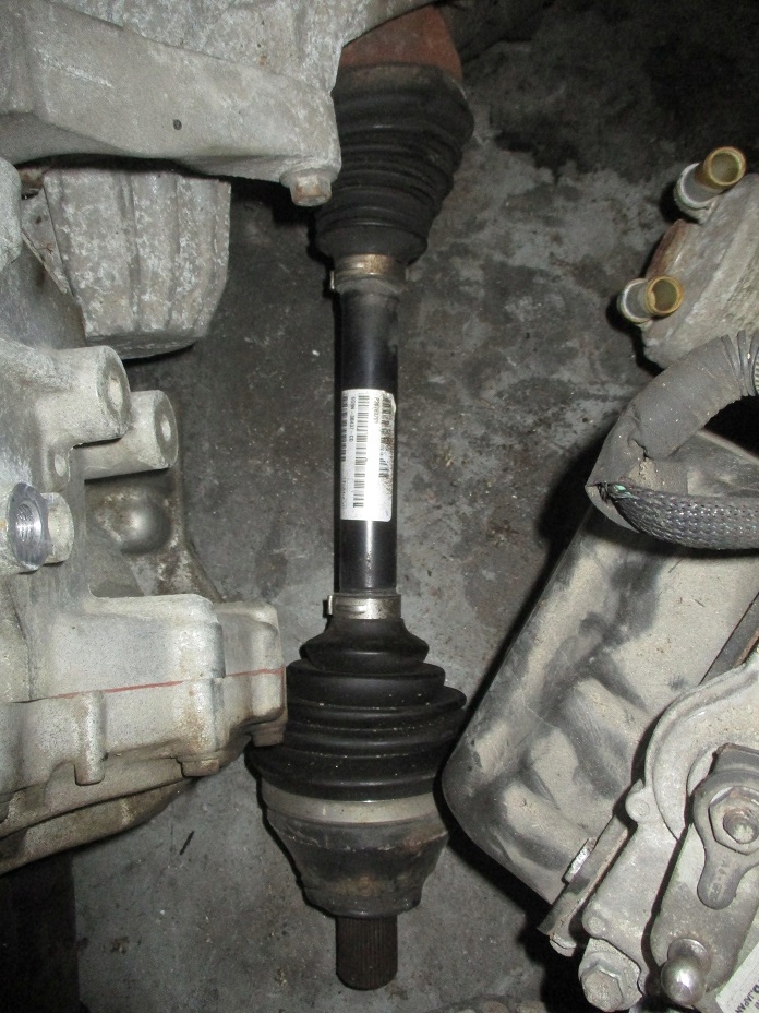 фото №1, Volvo s80 v70 приводной вал левая/правая p30783201 p30783202