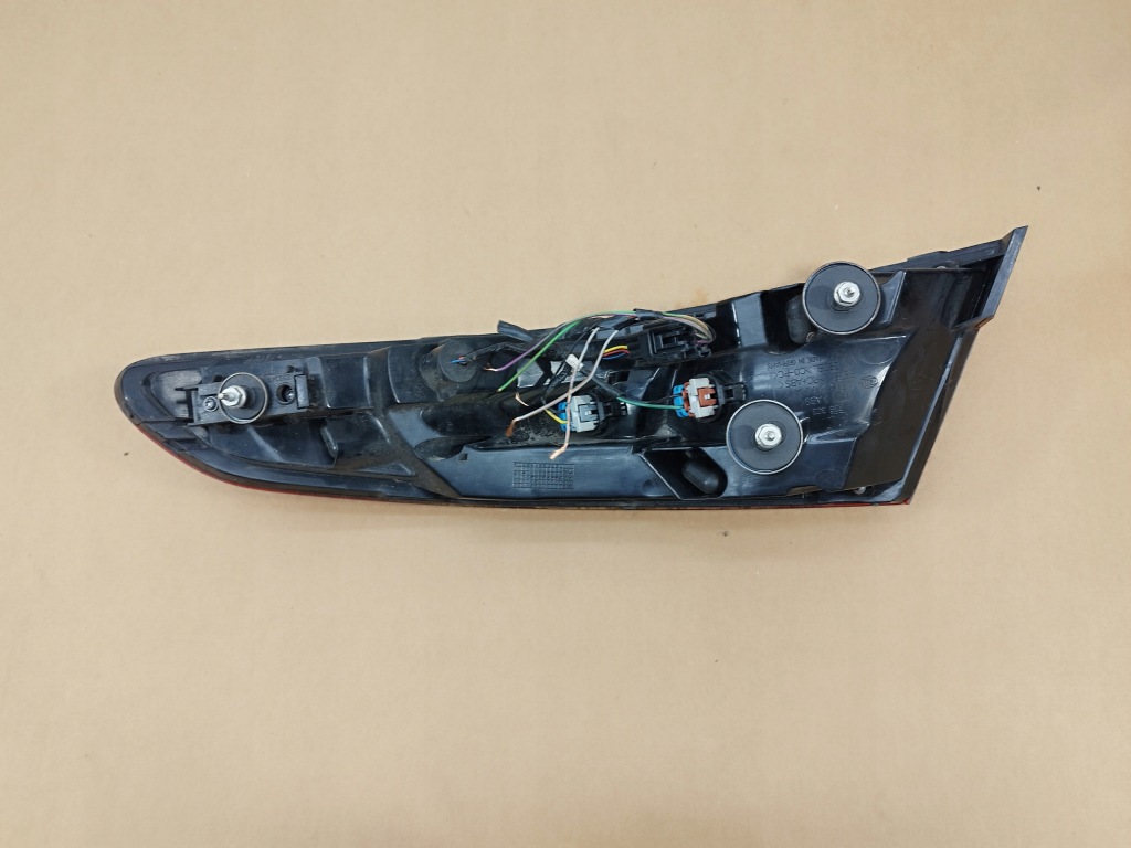 фото №15, Лампа права + ліва задня w крила sedan jaguar xf x250 lata 2008-2011