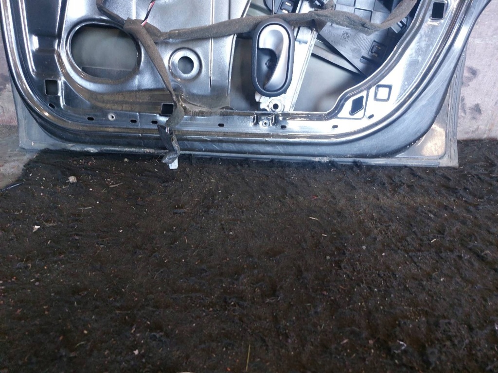 фото №7, Двері повний правий перед renault megane scenic ii nv676