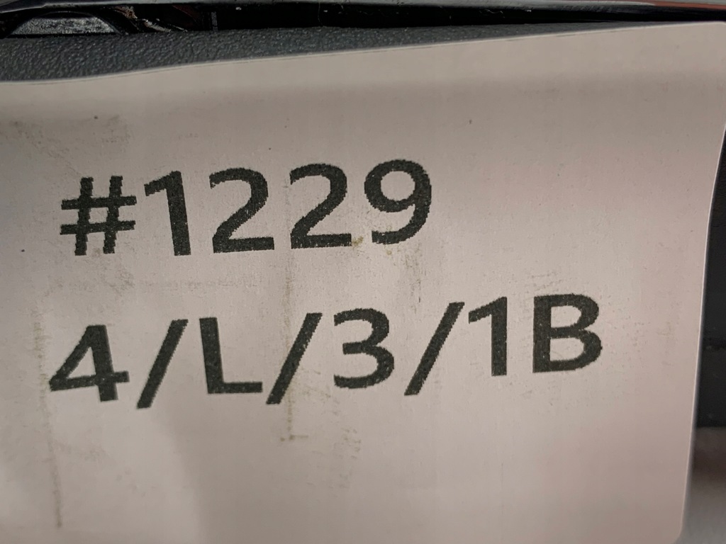 фото №9, Toyota corolla e12 avensis t25 ручка внутрішня лівий перед