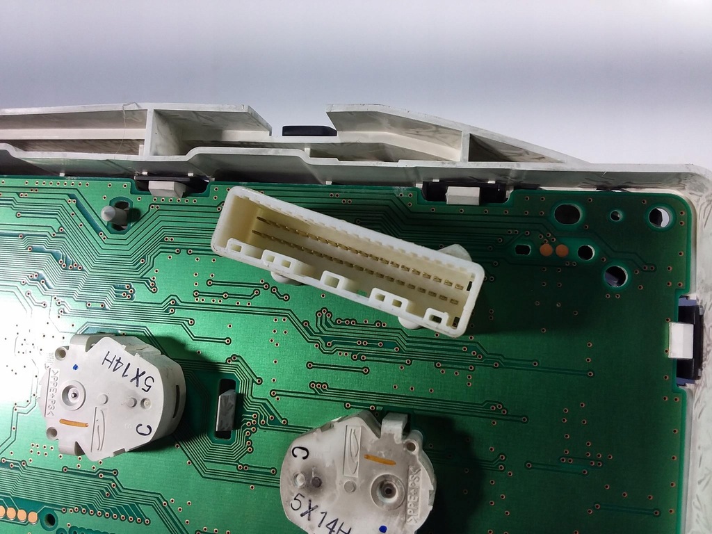 фото №6, Nissan note i e11 1.4 b счетчик приборы eu a29u00b