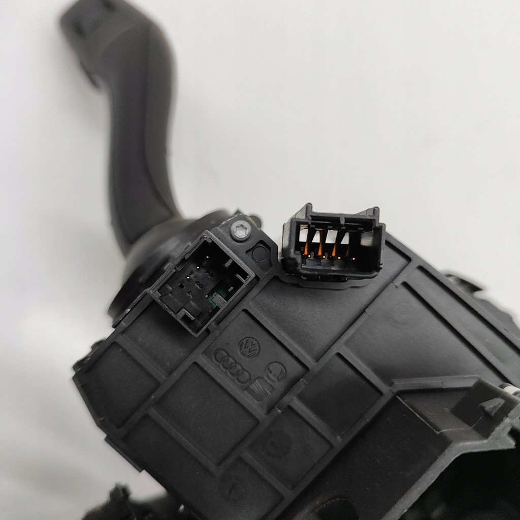 фото №12, Audi a8 s8 d3 4e 2006 рычаг / переключатель поворотники