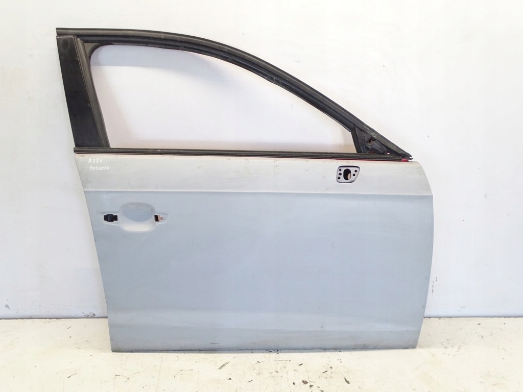 фото №1, Дверь правое перед передние audi a3 8v hb 5d 13-