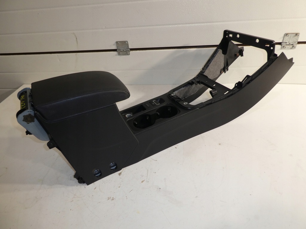 фото №6, Туннель подлокотник vw sharan alhambra 7n0864251