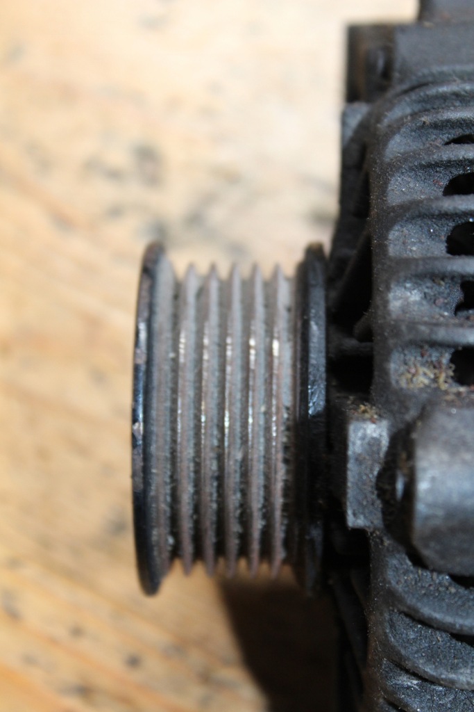 фото №10, Генератор yaris ii auris 1.3 1.33