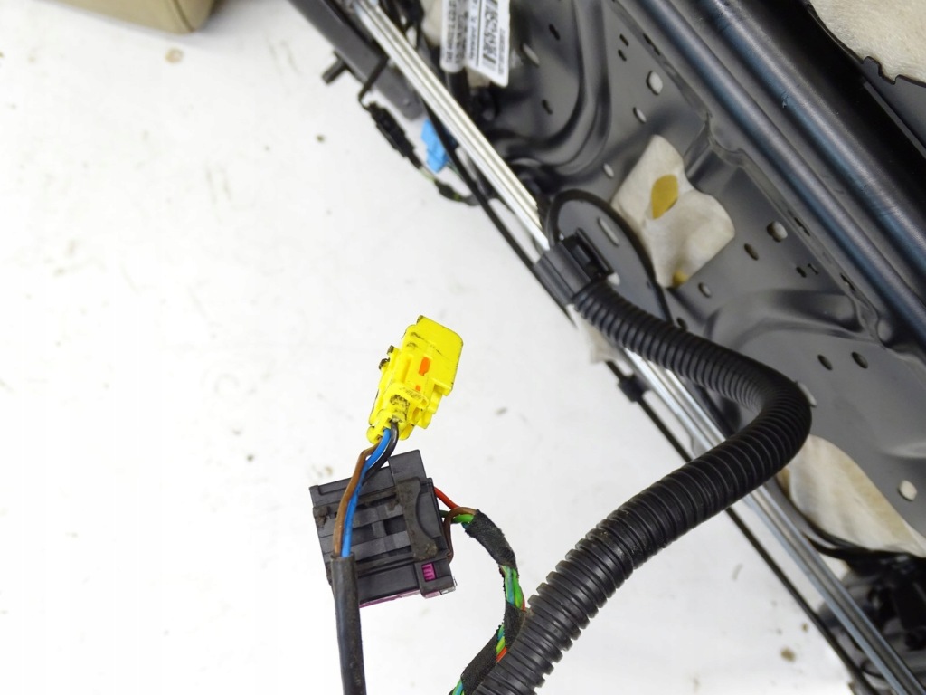 фото №11, Kpl сиденья заднее сиденье обивка кожа audi a4 b8 lift bananowa / кремовый