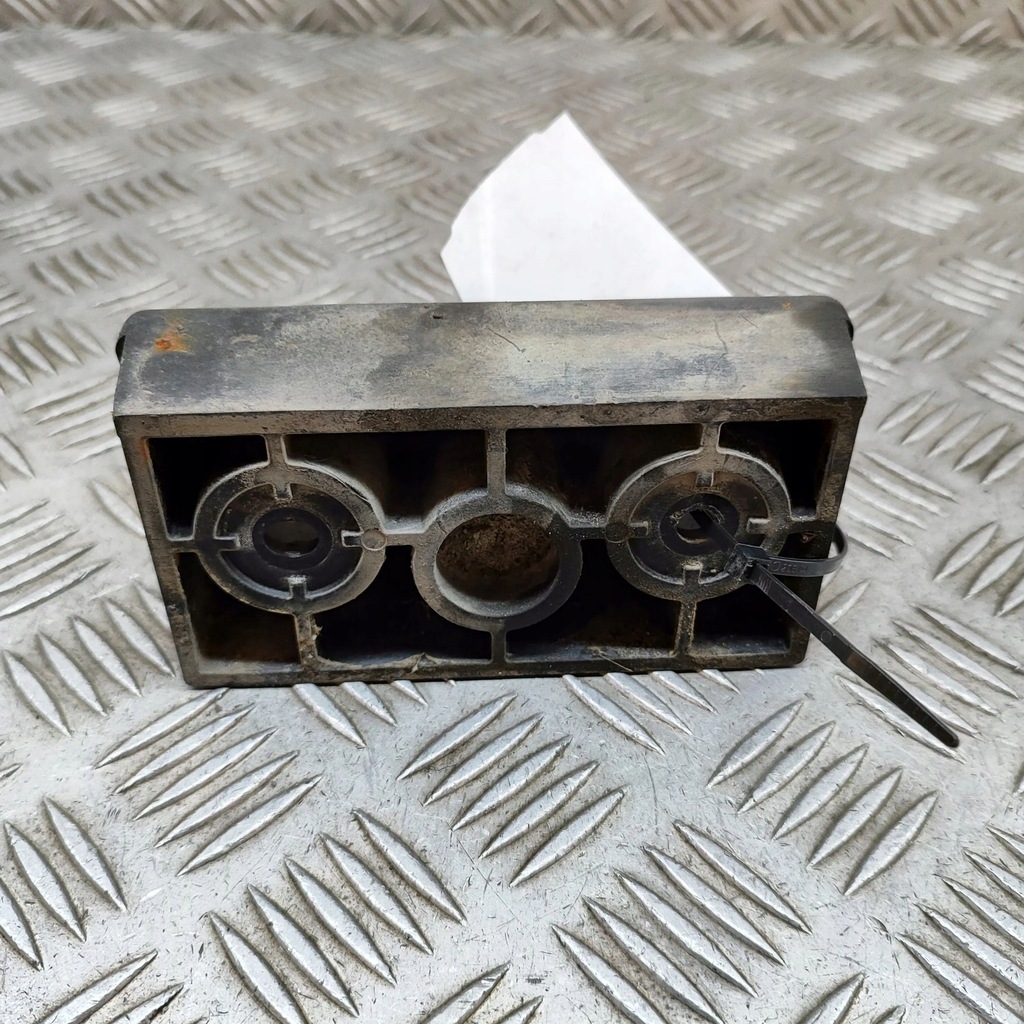 фото №5, Tesla model x 2017 разъём домкрата переключения передач