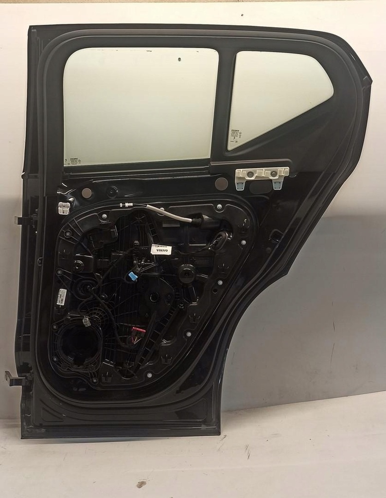 фото №6, Volvo xc40 дверь правый задняя 2023 717