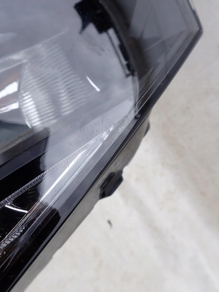 фото №8, Skoda scala 19- лампа перед передняя правая