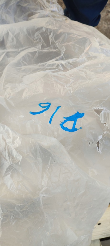 Крило пластик правий перед передній renault captur 03.2013-02.2020 d16 Доставка