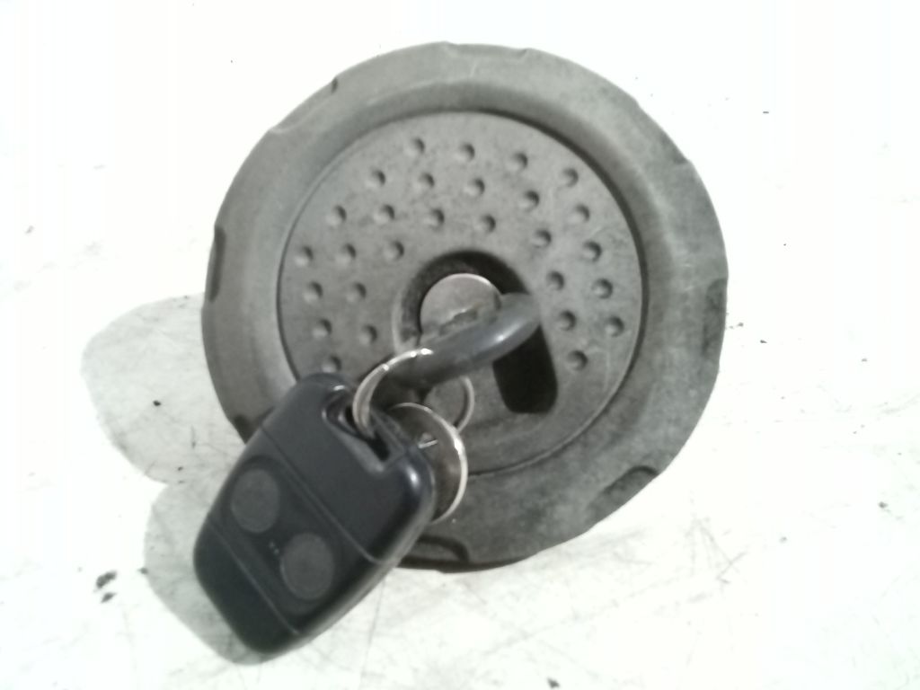 фото №1, Land rover freelander i крышка заливной топлива + ключ