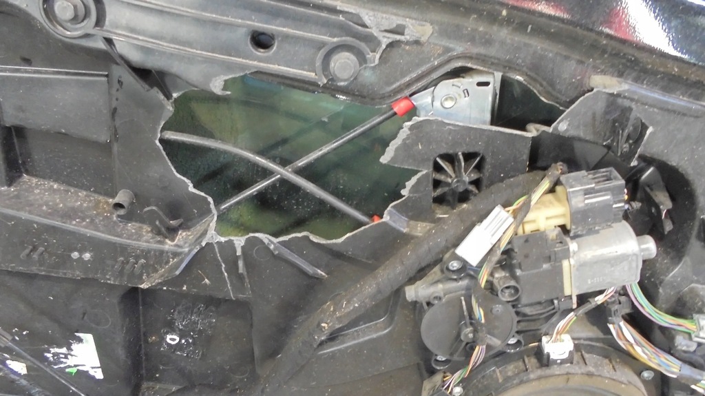 фото №7, Дверь левая ford fiesta mk7