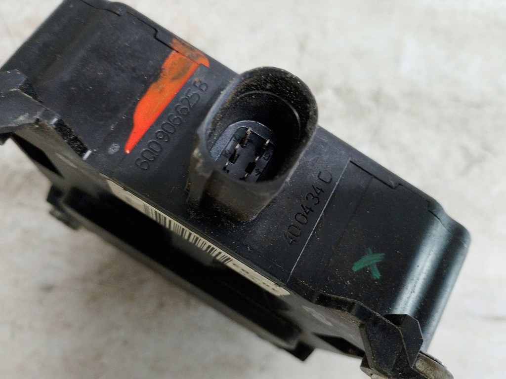 фото №5, Seat ibiza клапан магнитный 6q0906625b europa