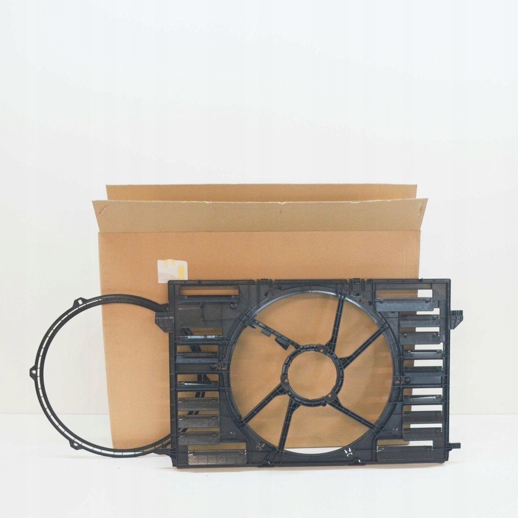 фото №10, Корпус вентилятора audi a4 16- 8w0121207