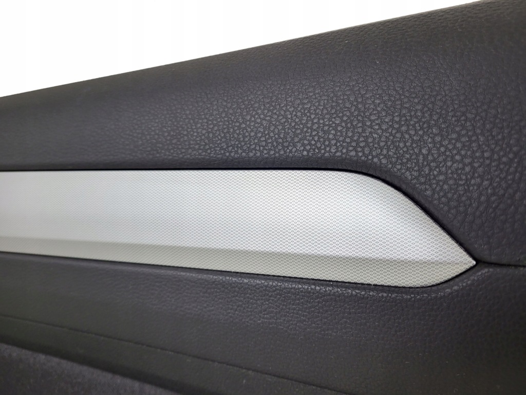 фото №5, Vw passat b8 оббивка двері передня права матеріал