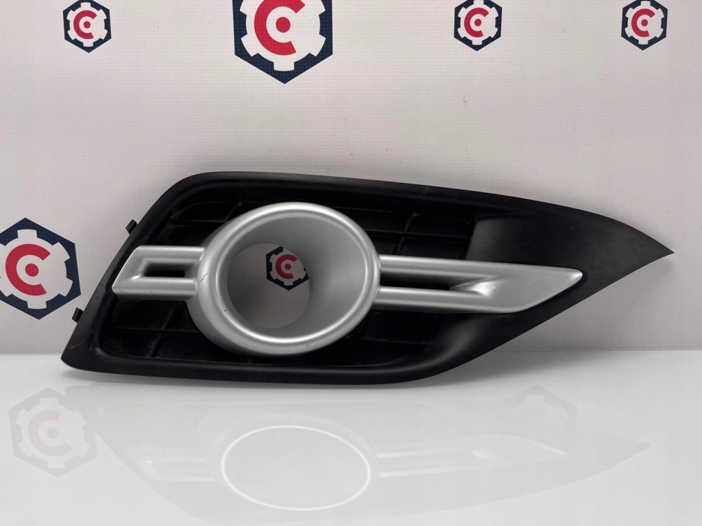 фото №1, Решётка бампера правая honda cr-v iv