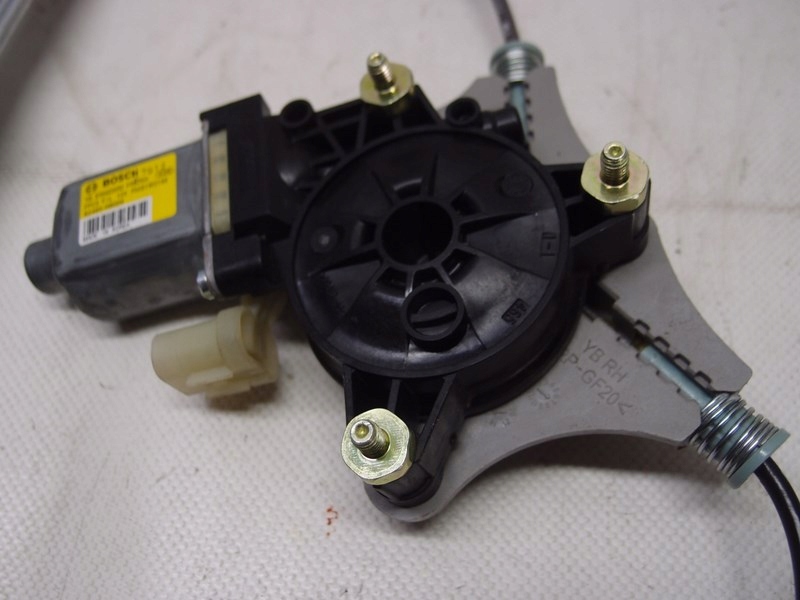 фото №7, Подъемник стекло правый перед kia stonic 2017r