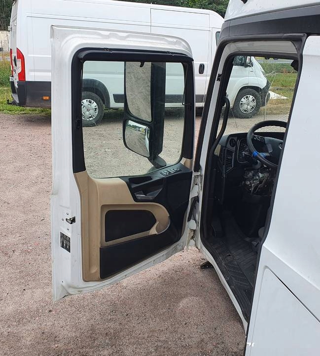 фото №9, Mercedes actros mp4 кабина