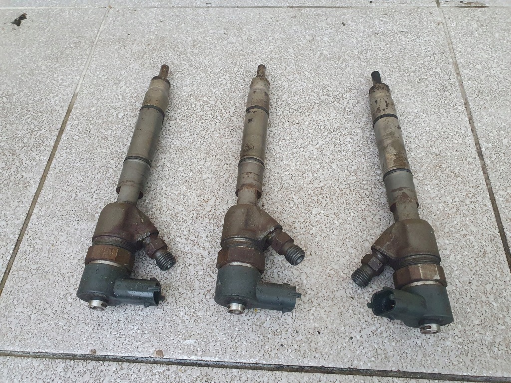 фото №1, Форсунка kia ceed 1.6 crdi hyundai i30