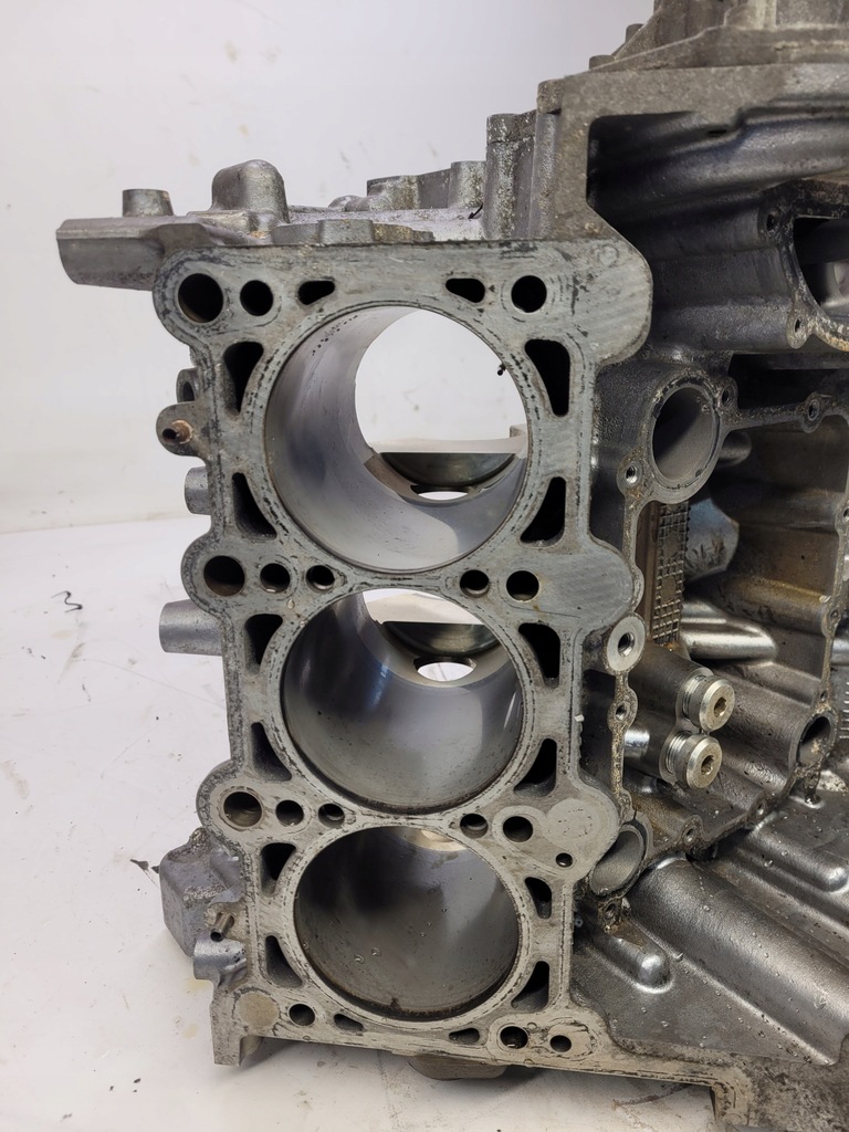 фото №6, Блок двигателя audi a6 c6 3.2 auk 06e103023g