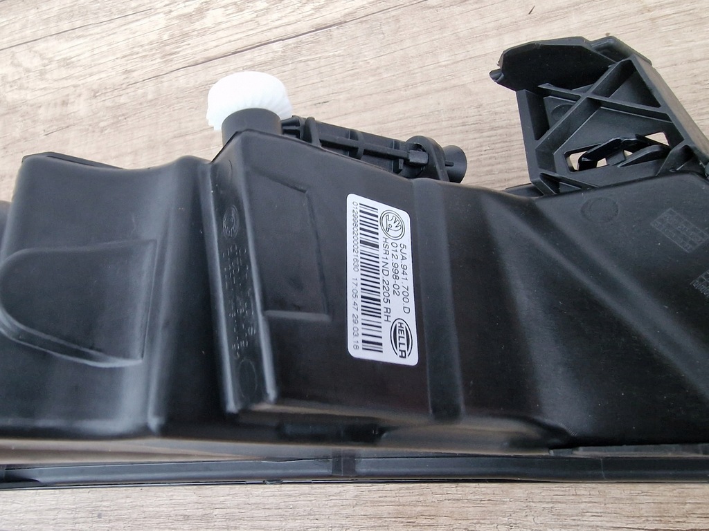 фото №3, Skoda rapid lift 5ja правий протитуманна фара протитуманний