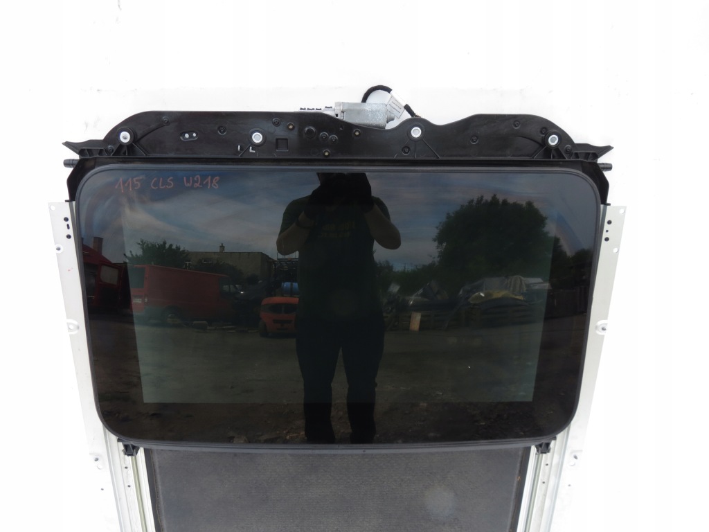 фото №4, Люк моторчик mercedes cls w218 coupe