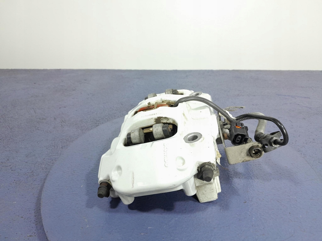 Porsche cayenne turbo 3 9y 4.0 550 km супорт гальмівний задній лівий Оригінал