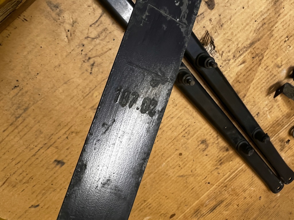 фото №13, Комплект кронштейн кронштейн хомут бака пального porsche carrera 911 996