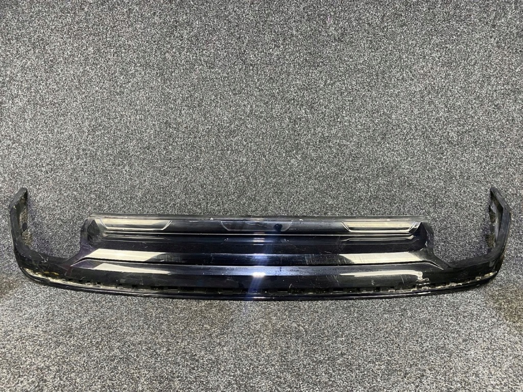 Купити Vw touareg iii r-line накладка спойлер бампера задній 760807568e
