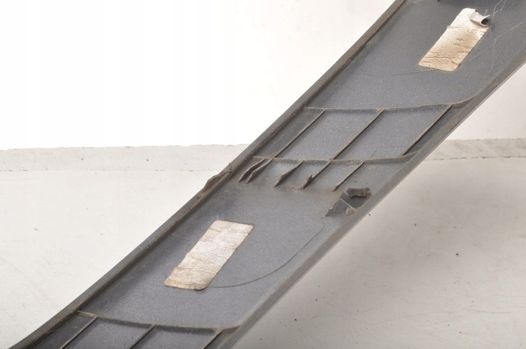 фото №14, Kia carens iv накладка молдинг кришки 87310-a4100