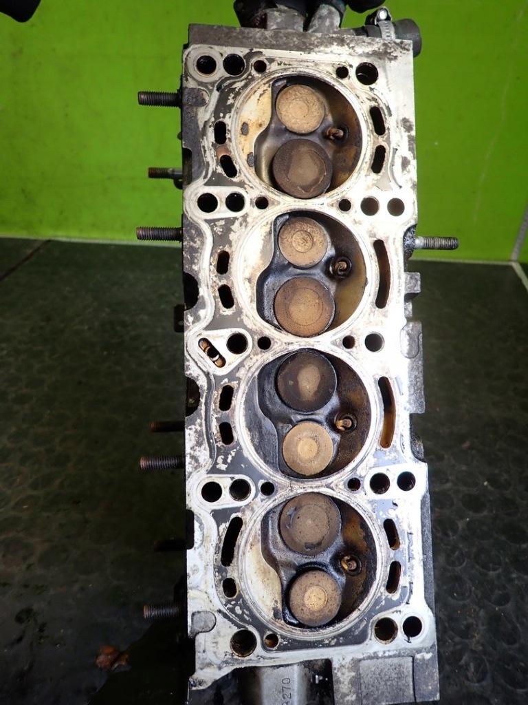 фото №14, Головка комплектная вал распределительного вала fiat grande punto 1.2 8v 65km 55195018