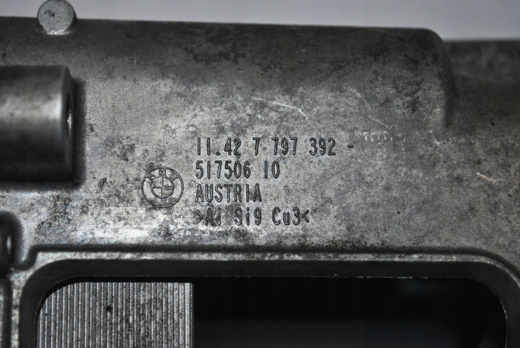 фото №6, Корпус фильтра масла bmw e90 2.0 n47 7797392