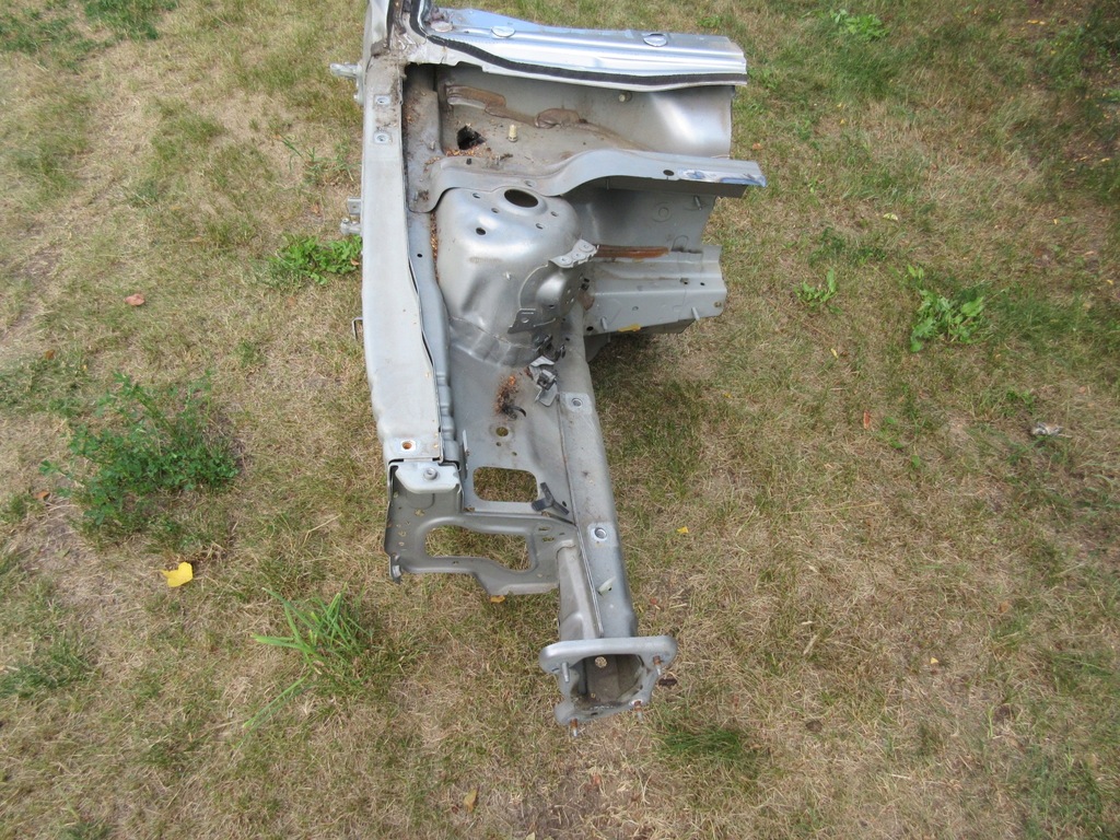 фото №2, Четверть правая перед volvo v50 s40 ii