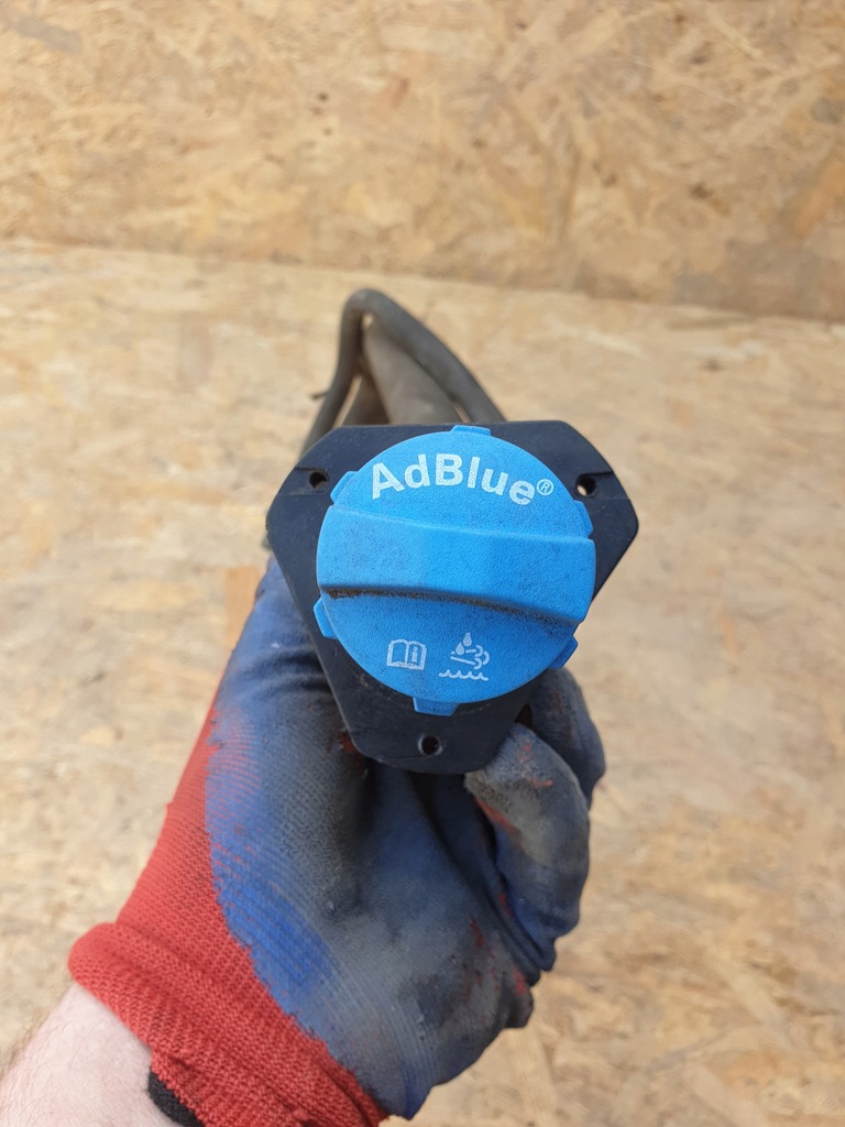 фото №6, Trafic vivaro iii труба заливної adblue