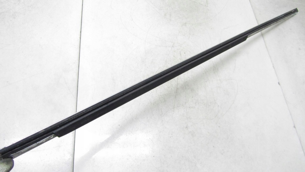 фото №4, Volvo s80 ii молдинг ущільнювач ліва задня 08-