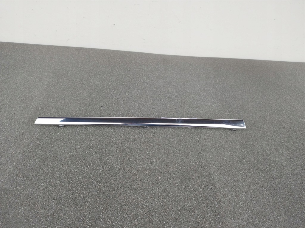 фото №1, Mercedes c-klasa w204 amg lift хром решётка молдинг