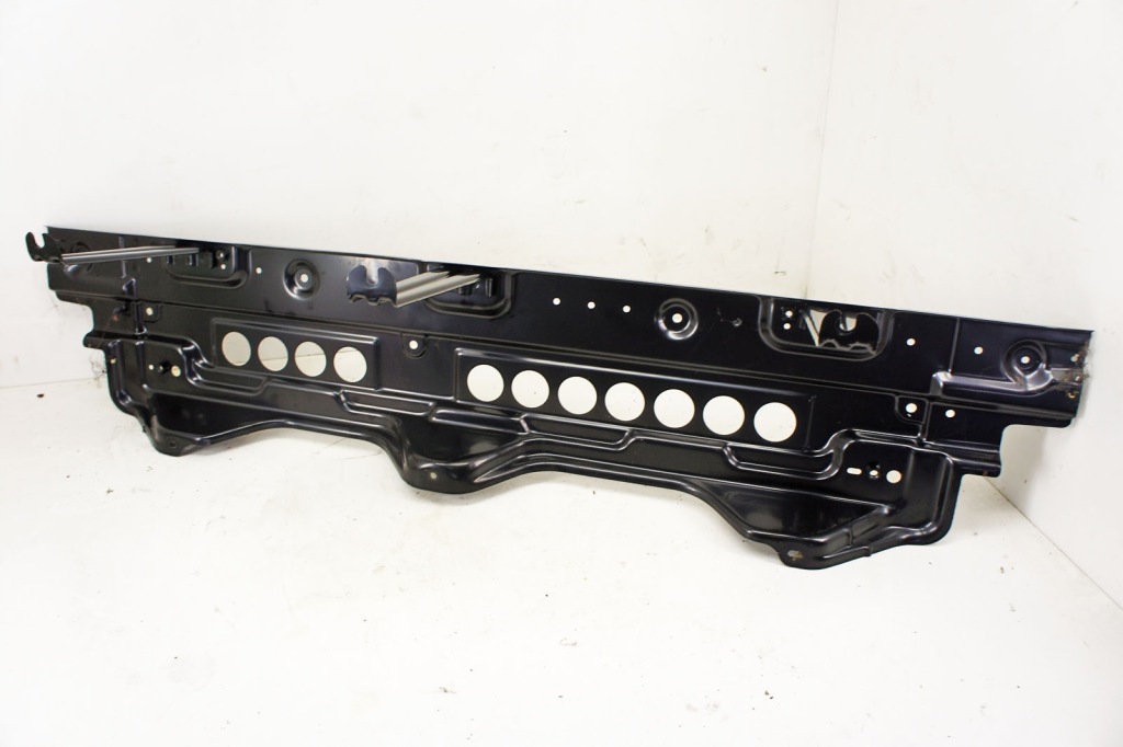 Lz096 lexus rx ii rx300 кронштейн багажника Оригинал